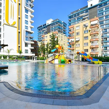 Cebeci Towers First Coastline Apartment Alanya